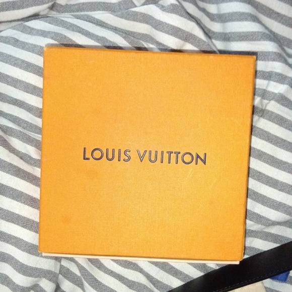 Men’s Louis Vuitton belt size 44 - Picture 1 of 5